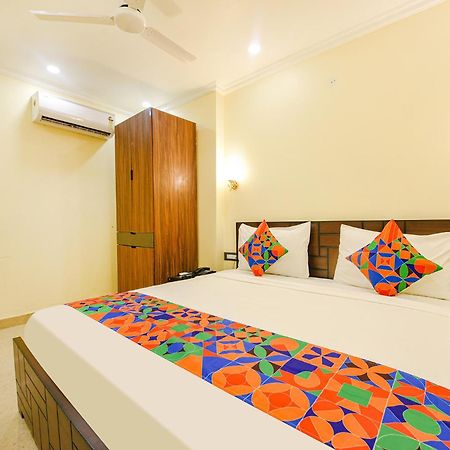 Fabhotel Prime Apple Tree Residency Neu-Delhi Exterior foto
